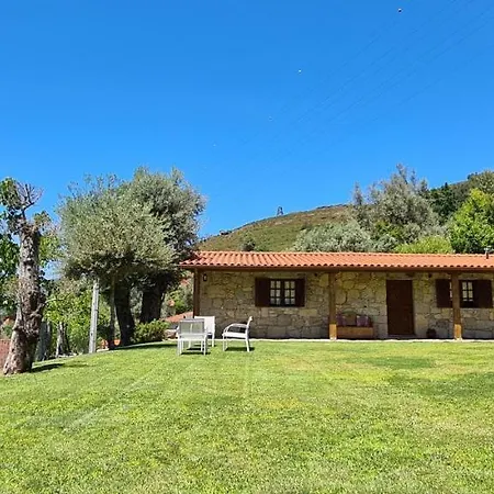 Casa De Ramalhinha * Caldelas